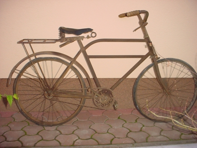 Vélo Ancien Manufacture Des Cycles Ballis – Saint-Étienne – 1947